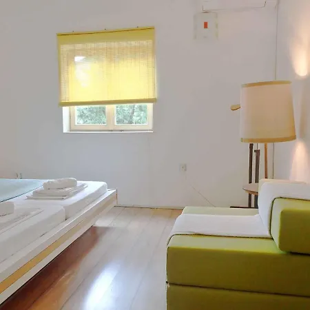 Apartamento In Starigrad-paklenica 34801 *